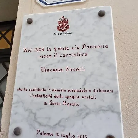 La Casa Del Cacciatore - Alloggio Con Terrazzo Апартаменты *