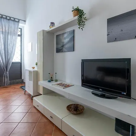 La Casa Del Cacciatore - Alloggio Con Terrazzo * Палермо