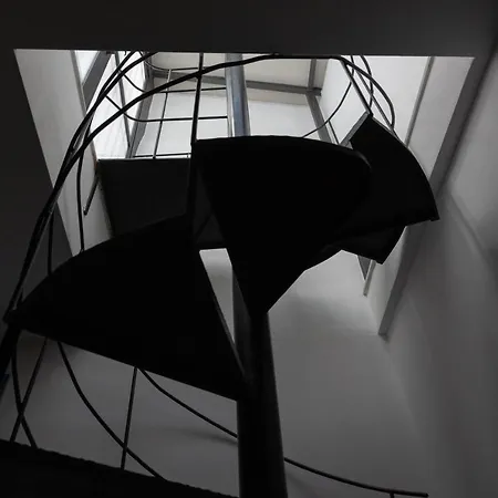 La Casa Del Cacciatore - Alloggio Con Terrazzo Апартаменты *