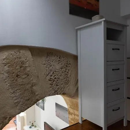 La Casa Del Cacciatore - Alloggio Con Terrazzo Апартаменты *