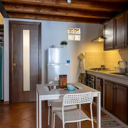 Апартаменты La Casa Del Cacciatore - Alloggio Con Terrazzo